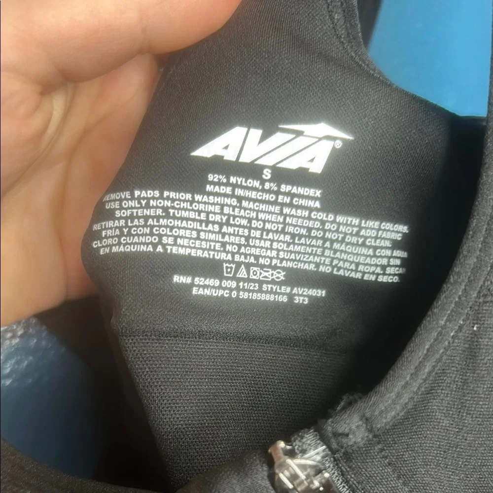 Avia Zip-Front Black Sports Bra NWT - Picture 3 of 7
